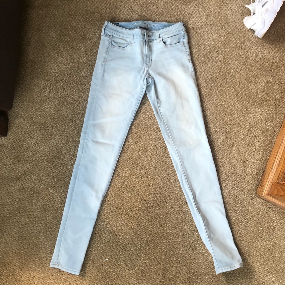 American Eagle Light Wash X-Long Jeans